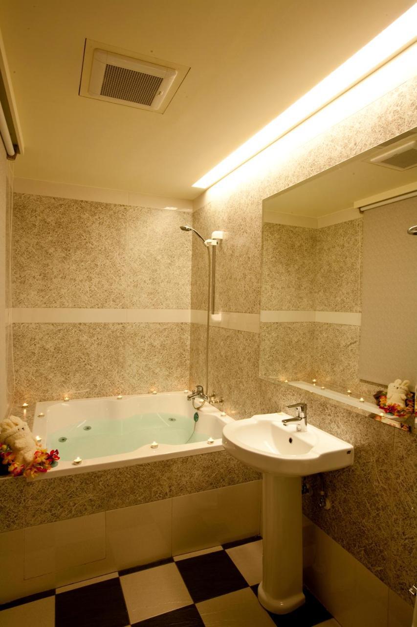 Holyone Hotel Tajpej Kültér fotó